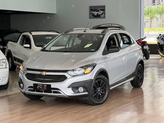 CHEVROLET ONIX 1.4 MPFI ACTIV 8V FLEX 4P MANUAL CHEVROLET ONIX 1.4 MPFI ACTIV 8V FLEX 4P MANUAL